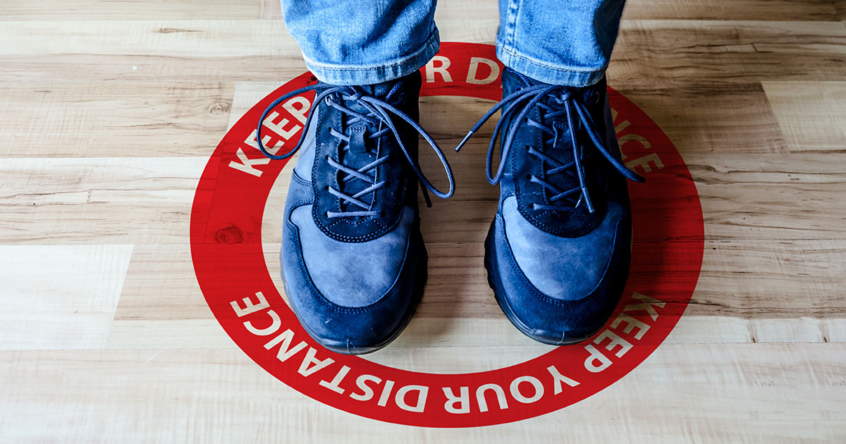 ToshibaTEC_UK's tweet photo. To help you look after your staff and customers, we've broadened our consumables portfolio and introduced a full range of social distancing floor labels. To find out more, download our brochure or contact your Toshiba partner for more information: https://t.co/jg5QwHzNk5 https://t.co/v0yklioxWt