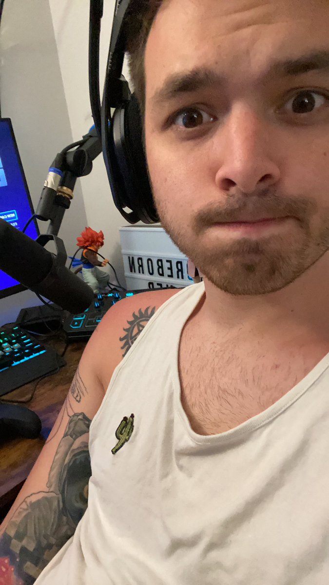 RebornNeb's tweet photo. Guys come join me on my stream and let’s fight some crime!!!! #twitch #stream #gamer #new #chat #comehavefun #lonely https://t.co/27tmWFXdZG