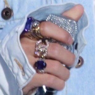 taehyung’s pretty rings// a beautiful thread of the nation’s IT hands