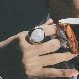 taehyung’s pretty rings// a beautiful thread of the nation’s IT hands