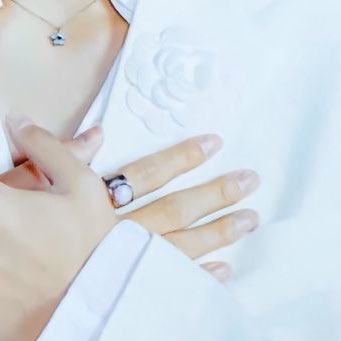 taehyung’s pretty rings// a beautiful thread of the nation’s IT hands