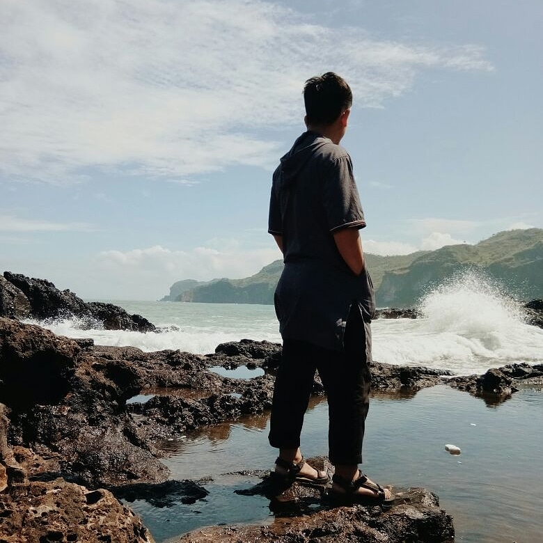 M.F Febrian tweet media