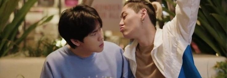 bounzinho's tweet photo. só quem é bounprem shipper sabe o quão importantes eram cenas assim https://t.co/U1aT8h9L65