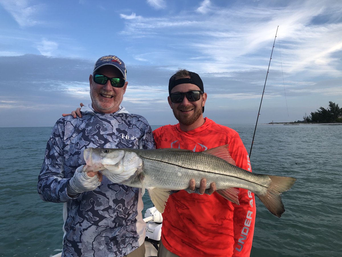 Buzz and I spanked the snook in Sanibel.  Great time ripping lips!