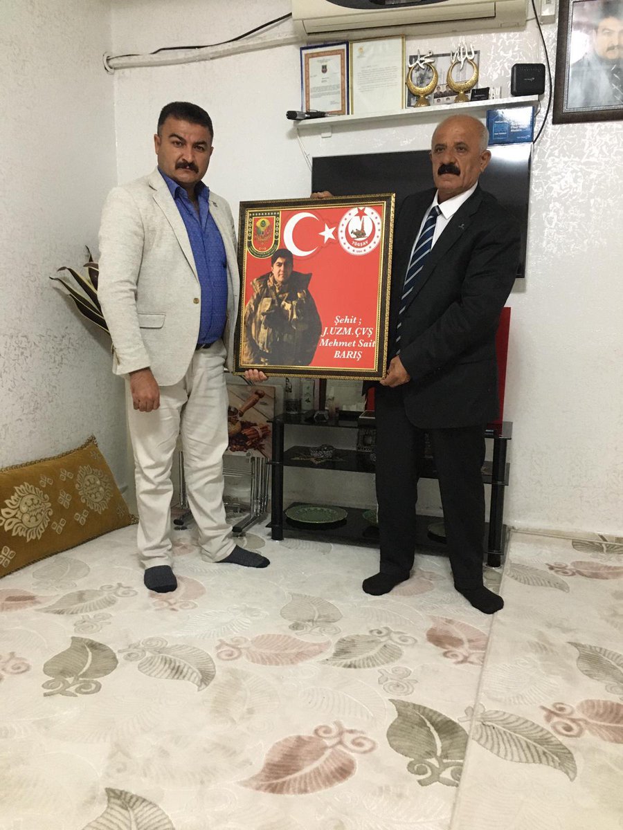 01.06.2019 Tarihinde Hakkari Çukurca’da Çıkan Çatışmada Şehit Olan UZM ÇVŞ M.Sait BARIŞ kıymetli ailesini ziyaret ettik.Tüm şehitlerimizin mekanı cennet olsun ruhları şad olsun.<a href="/TatarArslan/">Arslan Tatar</a> <a href="/BedrettinDogaan/">Bedrettin doğan</a> <a href="/GazilerVakfi/">TÜGŞAV</a> <a href="/kasimpekacar/">Kasım PEKACAR</a> <a href="/lokman_aylar/">Gazi Lokman Aylar</a> <a href="/fevzisevgili/">FEVZİ SEVGİLİ</a> <a href="/mahmuttdemirtas/">Mahmut Demirtas</a>