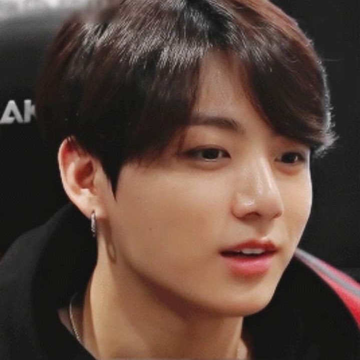 filesjk's tweet photo. jungkook soft but as u scroll down he gets sexier — a thread https://t.co/edWHYwKndK