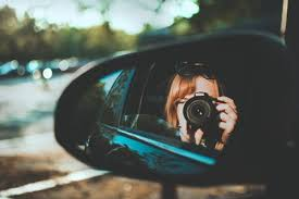 monkprayogshala's tweet photo. What does taking #selfies say about our #PsychologicalTraits? Find out in our new #blog where @divyamirani12 walks us through the #History, #Behaviours & #InterestingResearch related to the #SelfieCulture.
Read more here: https://t.co/21WqlNFalb https://t.co/1hJqZbCHaz