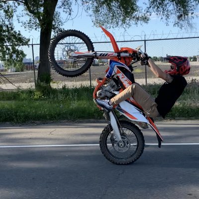 miaayxe9e's tweet photo. #NewProfilePic https://t.co/qGNRGlW4tz