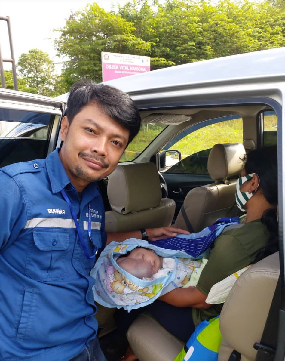 Hari ini adik aril berangkat dari desa barati menuju RSUD Poso untuk melakukan pemeriksaan lebih lanjut terimakasih untuk semua donatur yg turut membantu