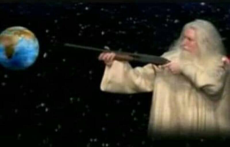 Dios: * crea a los dinosaurios *
Dinosaurios: * no pueden construir iglesias *
Dios: ...