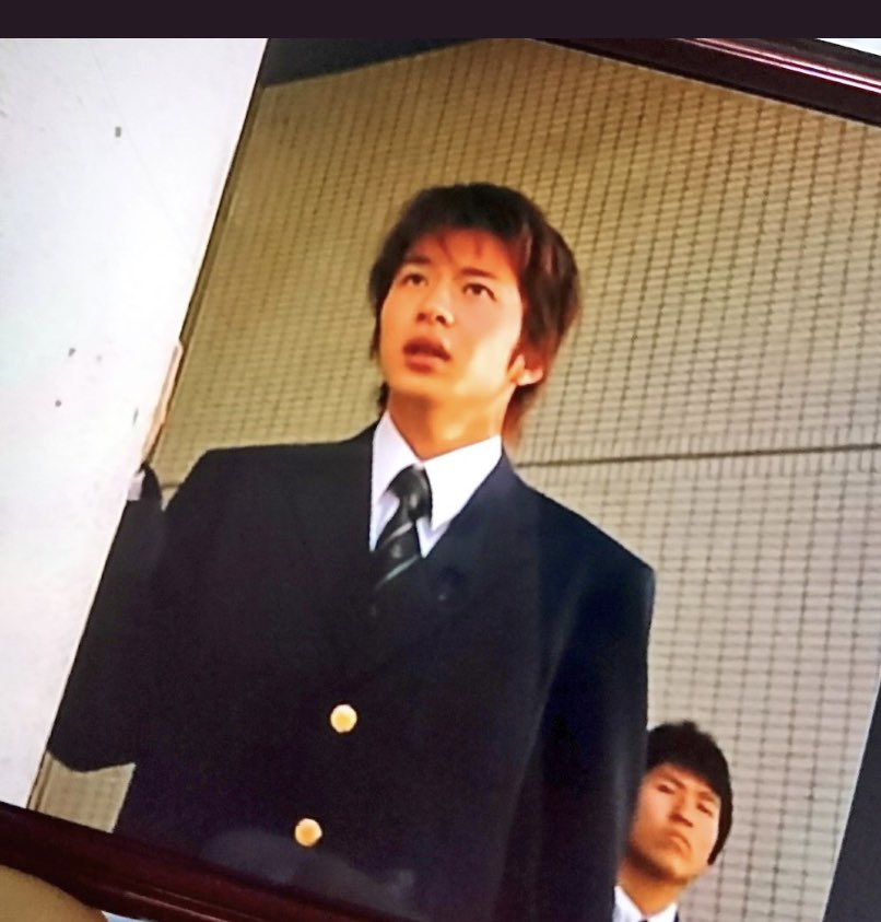 みーぽん ごくせん再放送 懐かしくて面白すぎる しかも 生徒役で出てるメンバーがすごい 笑 松潤 小栗旬 成宮寛貴 金髪の松山ケンイチ 他校生徒で万引きしてた田中圭 笑 ごくせん
