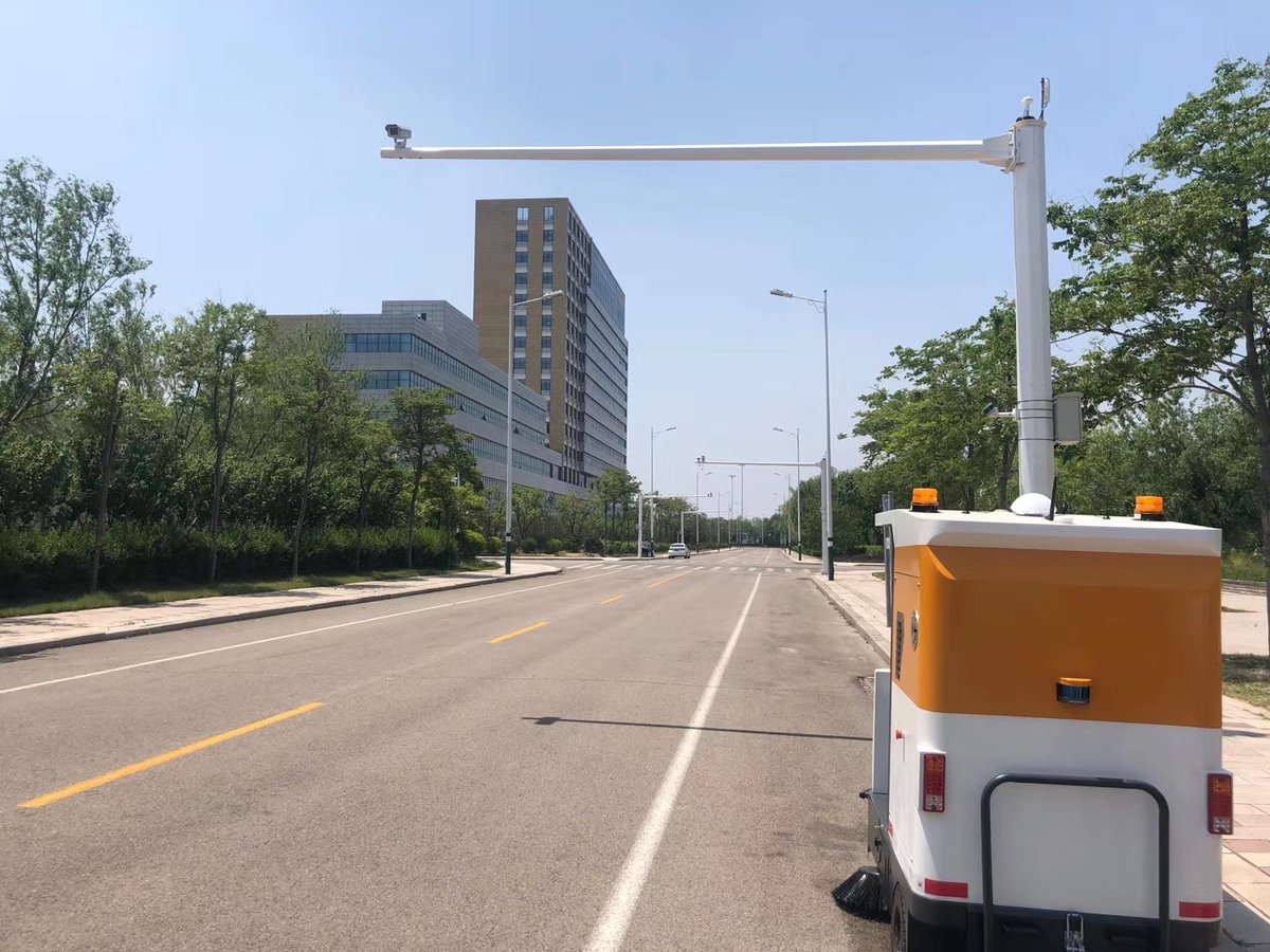 RoboSenseLiDAR's tweet photo. Intelligence. Ally Technology's full #autonomous #sweeper is keeping the street clean in the park during the hottest hour of the summer day. Happy to see more self-driving applications in our daily life! #RoboSenseLiDARInside
#Robotics #lidar #AutonomousVehicles #sensor https://t.co/pfYzAGVIjO