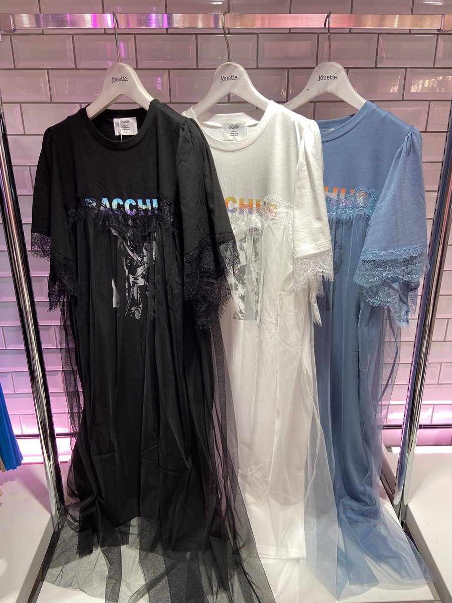 ট ইট র Jouetie ラフォーレ原宿店 New Item リメイクチュールドッキングワンピース 7 000 Tax Blk O Wht Ice Jouetieらしいヴィンテージ要素を詰め込んだリメイクチュールドッキングワンピース 小物合わせで違った雰囲気も楽しめて着回しも高い
