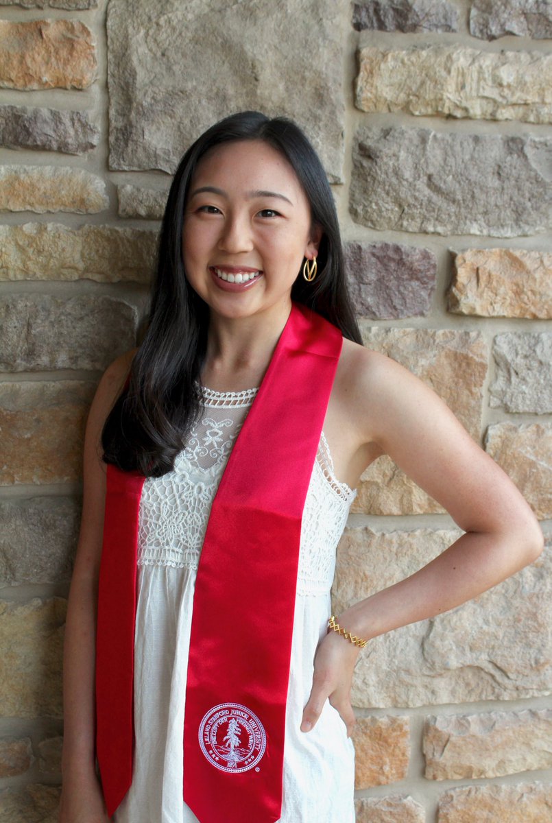 StanfordWGolf's tweet photo. Congrats, @madie_chou! A @Stanford grad who is headed to Cambridge in the fall for her Masters in Finance 🤓🎓
#GoStanfordGrad | #Stanford2020 https://t.co/v670pmzVIr