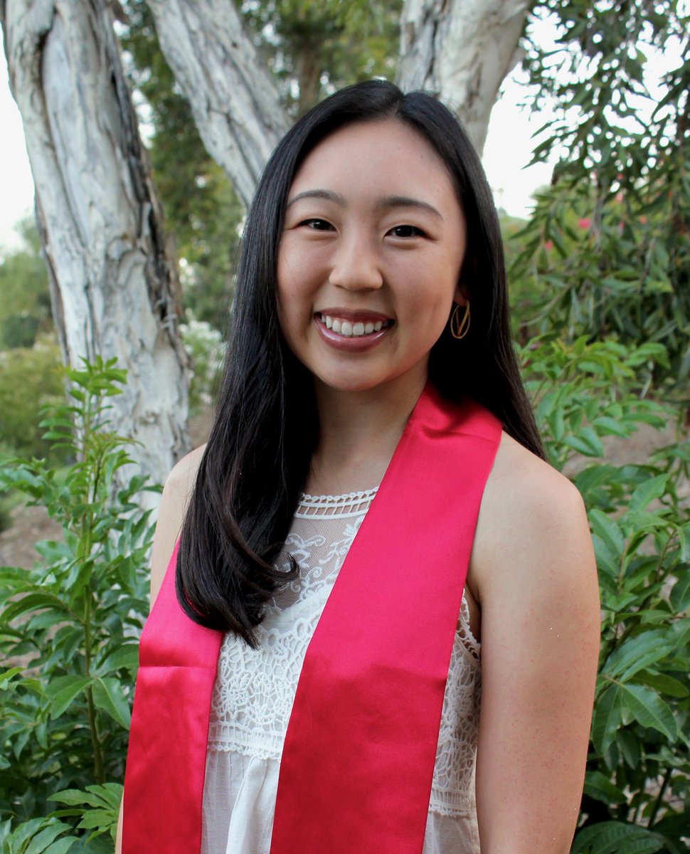 StanfordWGolf's tweet photo. Congrats, @madie_chou! A @Stanford grad who is headed to Cambridge in the fall for her Masters in Finance 🤓🎓
#GoStanfordGrad | #Stanford2020 https://t.co/v670pmzVIr
