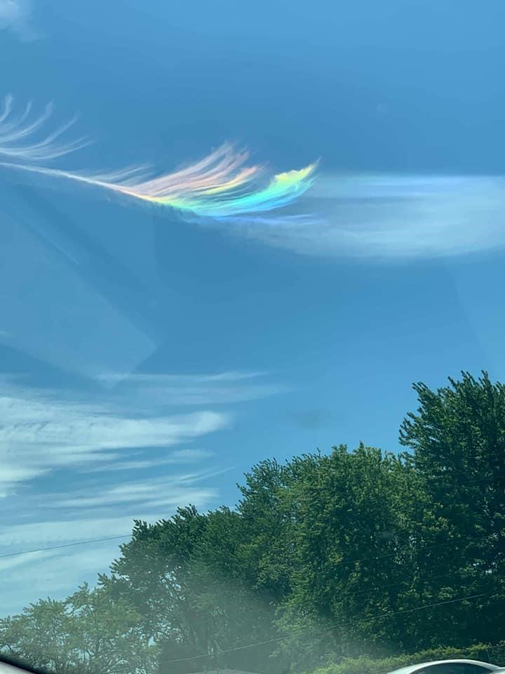 StephTweetAgain's tweet image. @retweet_weather Cloud iridescence. June 9, 2020. Reno, NV. Approx 12:00 p.m. #WeatherRetweet