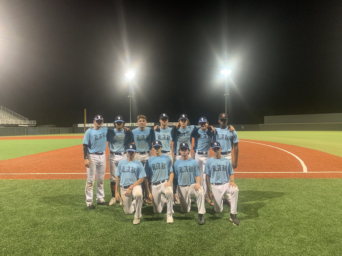 2DsportsbsbLA's tweet photo. π Southwest Shootout π
2023 Division:
π₯ - @LouisianaKnight Bears 15u
#SWShootout #Play2D https://t.co/UexfXuTdEj