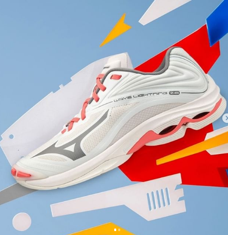 未使用　MIZUNO　ウェーブライトニング　Z6