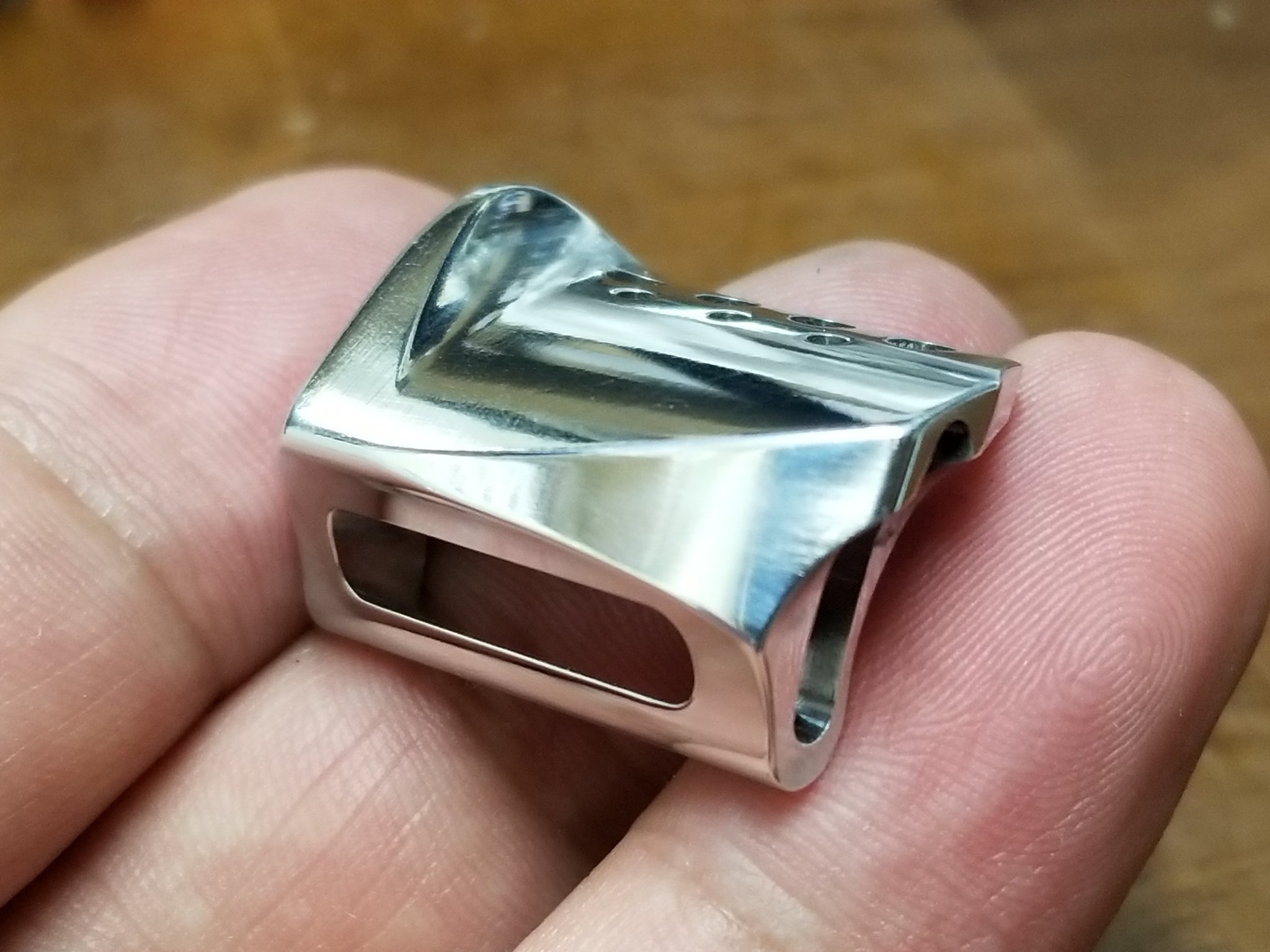 かけづか 21アンタレスdc肉抜きタイプ作ってます カルコンbfs用のクラッチも修正してみました 段々カッコ良く見えてきたぞ 笑 Kdw カルカッタコンクエストbfs オフセットクラッチ T Co Fsqht7vkpk Twitter