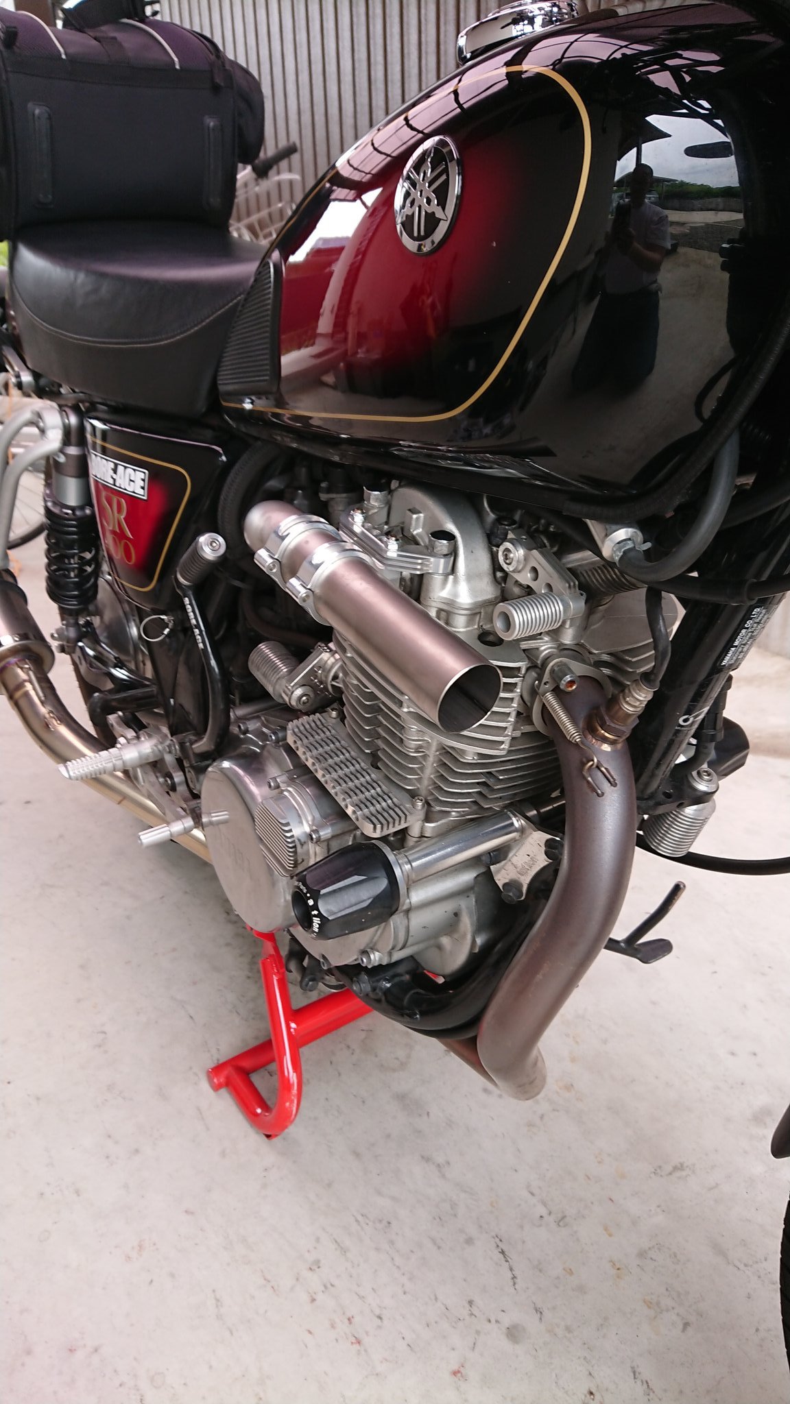 ボアエース エアダクトパイプ sr400