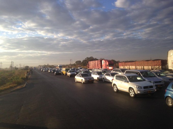 Police turning away traffic tryig to get into town