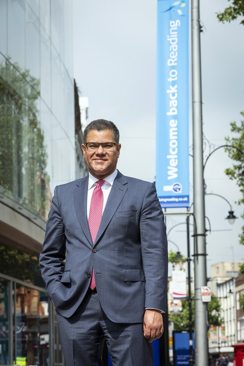 stphotos1's tweet image. A selection of my images from the visit by Secretary of State for Business @AlokSharma_RDG looking at Reading's preparations for re-opening the town centre shops. #rdguk #Rdg @livingreading