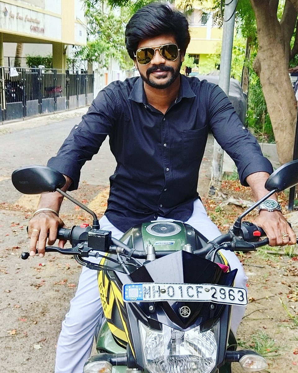 mkdinesh94's tweet image. 💪If you are not dying to live, you are just living to die... choose wisely....🤫🦹🕺
#backtoform 
#workinprogress 
#lifestyle 
#machanbike 
#motivationalspeaker 
#entrepreneurmindset 
#wanderlust 
#traveltheworld 
#dreamer 
#livingmylife