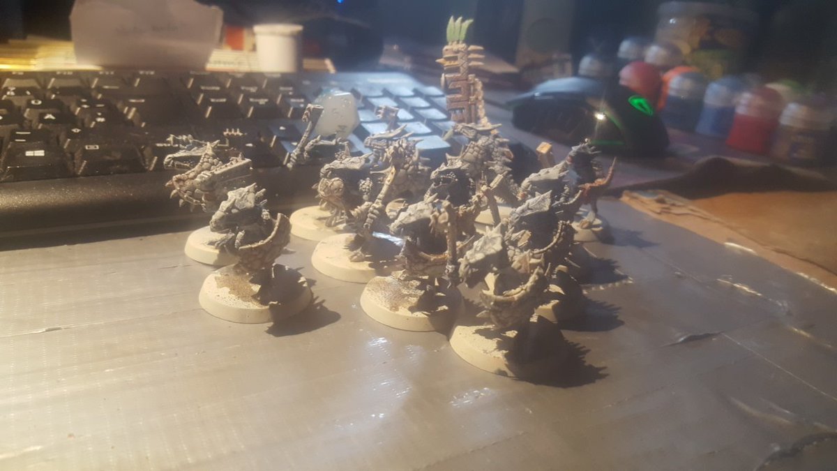 Drenaght's tweet photo. aight 95% done
just need the bases and need to get a leather color
damn, this was actually a lot of fun https://t.co/UjT7N7IVjz