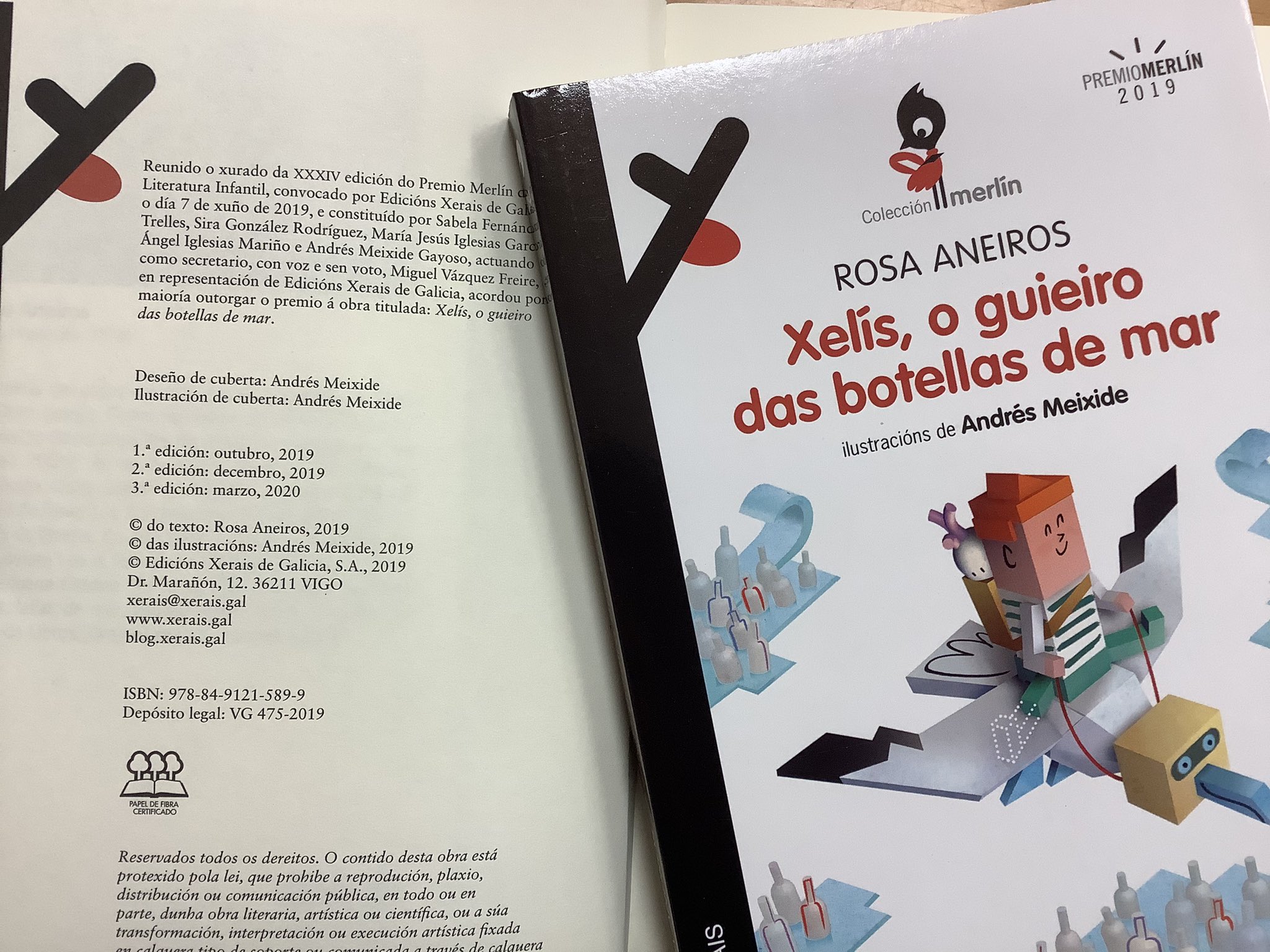 Xerais Sur Twitter Chegou A Xerais A 3ª Edición De Xelís O Guieiro Das Botellas De Mar De Rosaaneiros Premio Merlín 2019 Dixeron Este Libro Vén A Demostrar Que A Literatura Infantil Se Pode Converter Nunha Valiosísima E Interesante Ferramenta Ao