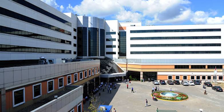 📢 Kocaeli Üniversitesi'nde (<a href="/KocaeliEduTr/">kocaeliüniversitesi</a>) sınav sistemi çöküyor, öğrenciler sabahtan beri sisteme erişemiyor. 

Özenilmeden yapılmış bir sınav sistemi öğrencilerin mağduriyetinden başka sonuç doğurmuyor!
#KOUSınavSistemiDeğişsin