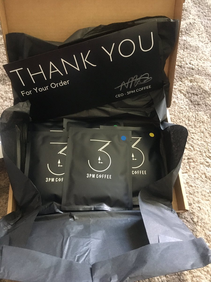 Intandsinks's tweet image. Just received my 3PM Coffee order 🥳 @3pm_coffee #coffeetime #CoffeeLover #CoffeeTalk #staysafe