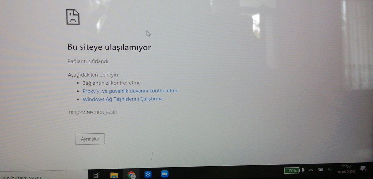 Depremden ötürü sallana sallana soruları çözmeye çalışıyorum aynı zamandan operasyon için uçaklar kalkıp iniyor ve sistem sürekli beni atıyor. Aşırı kaotik bir ortamdayım, kendimi titanic batarken keman çalan kemancılar gibi hissediyorum... 
 #KOUSınavSistemiDeğişsin
