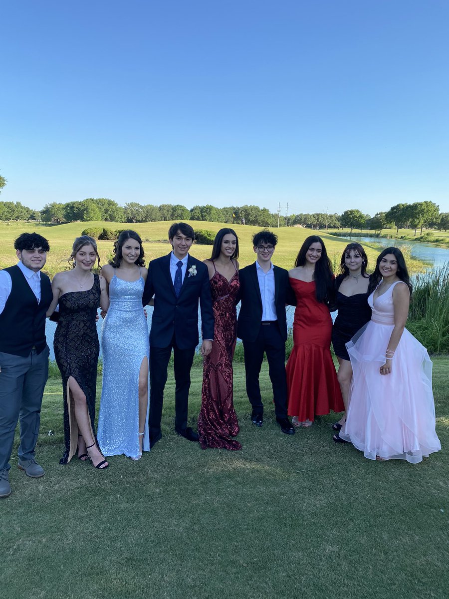 grable_josh's tweet photo. Prom 2020 🎓 https://t.co/pSPkTHmhib