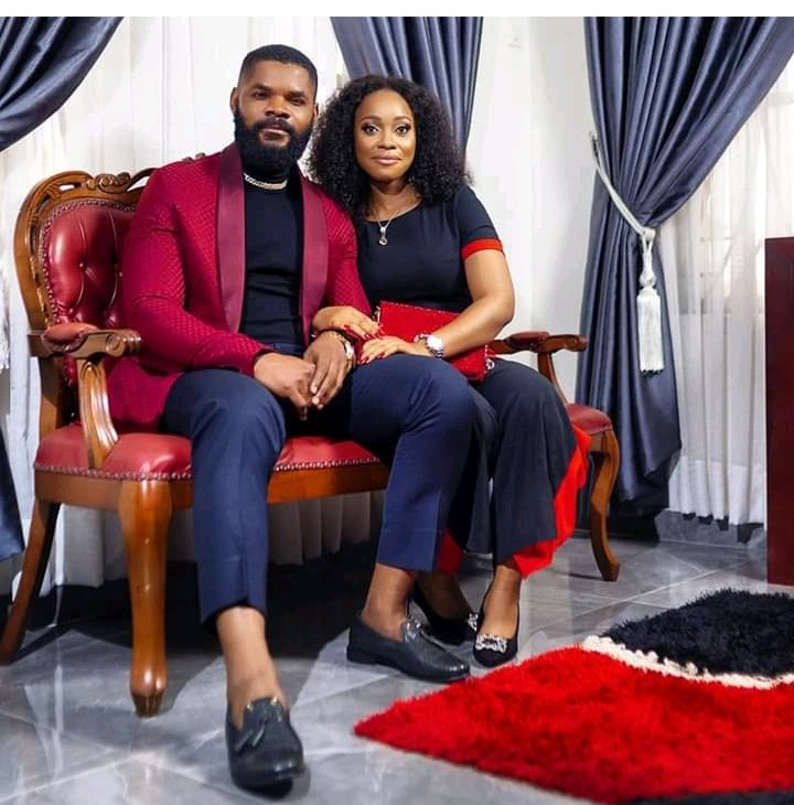 Petra56233624's tweet photo. Good morning to the CEO #jbiproject @officialjaybens and his watermelon @nkechi_agbah and to all Jaykechians all over the world
#Jaykech
#jbiproject
#UltimateLoveNG https://t.co/insn3KEY3q