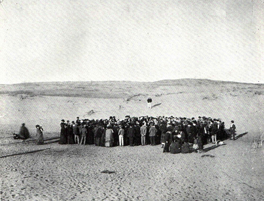 14/About 100 people participate in a lottery to divide a 12 acre plot of sand dunes, that would later become the city Of Tel Aviv, 1909