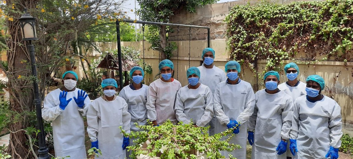 fahadmustafa26's tweet image. Moving ahead with all the safety gears and precautions. I’m really obliged to Zainab Chotani for keeping our staff safe by sending these PPEs.
@zainabchottani