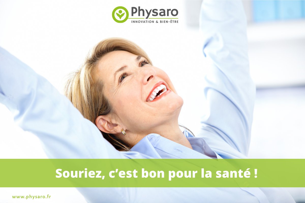 << La joie est le soleil des âmes ; elle illumine celui qui la possède et réchauffe tous ceux qui en reçoivent les rayons. ~Carl Reysz >>
N'oubliez pas de sourire  !