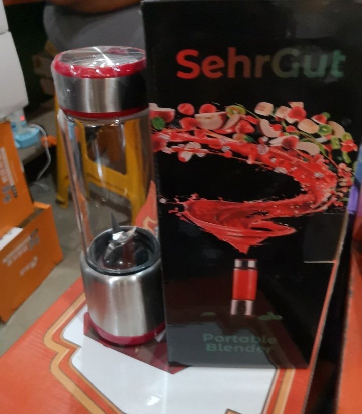 mercyskitchen's tweet image. Portable Stainless Smoothie blender available for 8,500 
#smoothie #smoothies #smoothiesblender #smoothieblender #portablesmoothiemaker #portablesmoothieblender