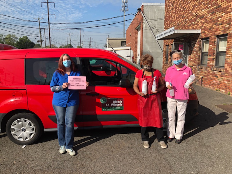 PilotChemical's tweet photo. We continue to work hard to help fight #COVID19 in our communities, donating 990 gallons of hand sanitizer and 2,500 nitrile gloves to date. A big THANK YOU to all of our employees who are working together to make a difference! #ChemistryResponds #SolutionsforAll #CleanandSafe https://t.co/2Bk399Ogrc