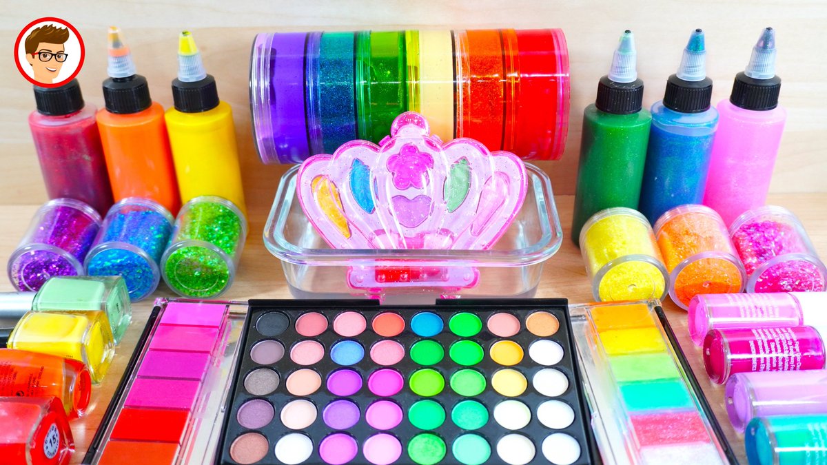 BenSlimeTV's tweet photo. 🌈 How about making a rainbow slime without mixing the  colors [ #asmr #rainbow #rainbowslime #slime #makeupslime ]
⬇️⬇️⬇️
https://t.co/nAE7ZkeWXH https://t.co/tLAFQVisWm