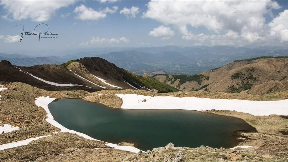 fationplaku1's tweet photo. Liqenet Akullnajore te Shebenikut.  Librazhd. Albania 🇦🇱 #lake #shebenik #librazhd #shebenik_jabllanice_national_park #mountains #albania #hiking #wildplace #traveltheworld #adventuretime #getaoutside #outdoorphotography #wanderful_places #amazing #canon #canonphotography https://t.co/nzW73mJzIF