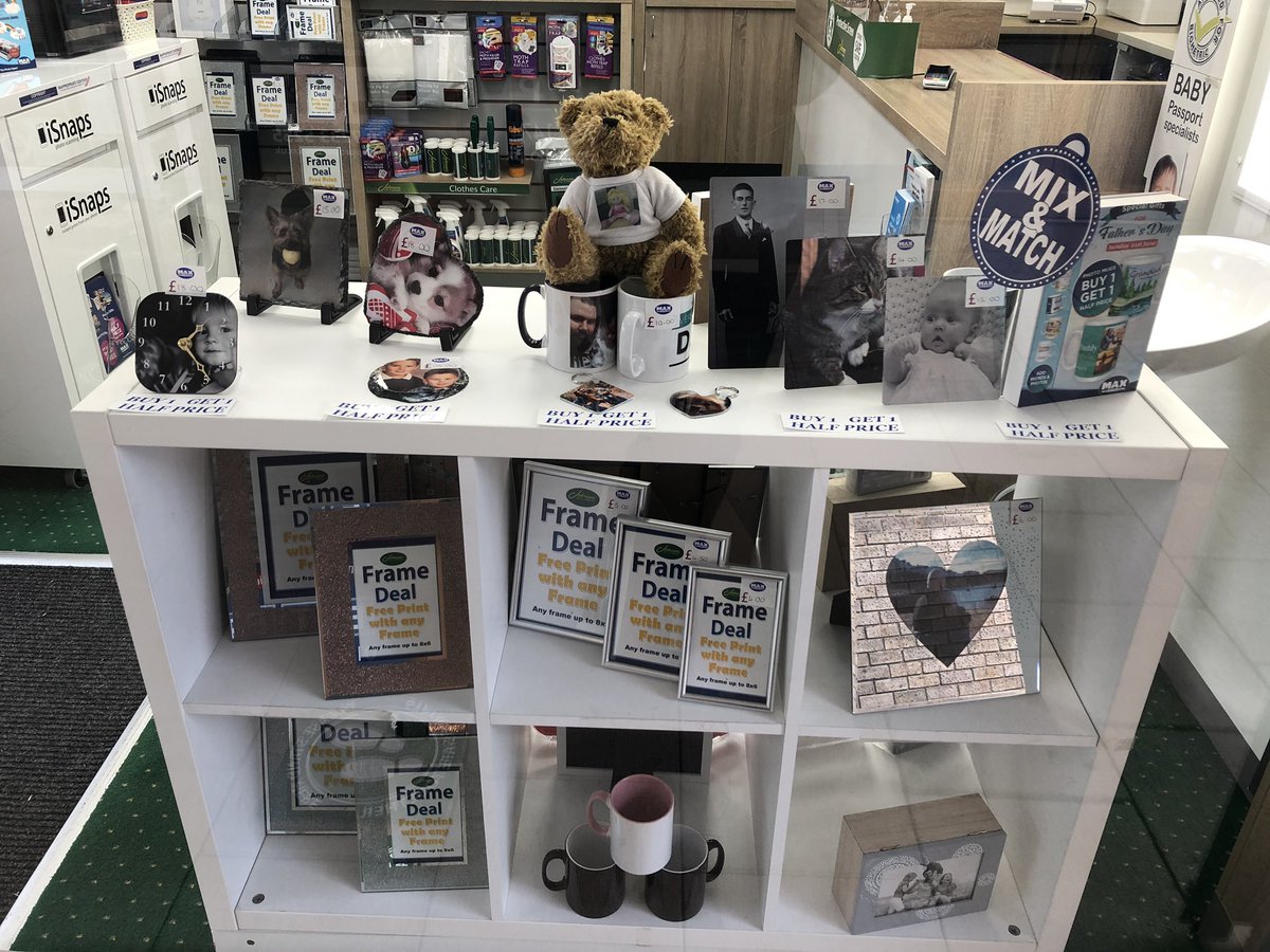 AreaMojo's tweet image. Lovely Photo display for Father’s Day by our wonderful colleague in Portishead