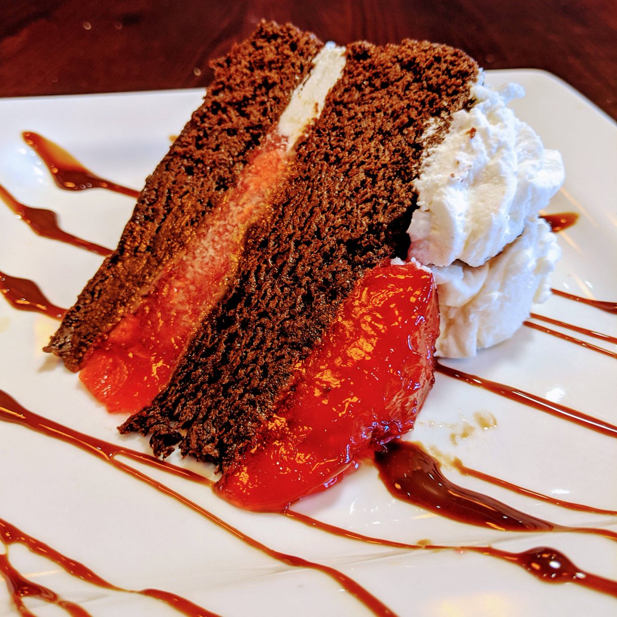 PlayersBarGril's tweet photo. Happy Monday! We are excited to have our house made Mac 'n Cheese Bites, Cajun Burger, and Black Forest Cake waiting for you this week! Don't forget, Dad's day is coming up soon! https://t.co/WqXaQRxIZZ