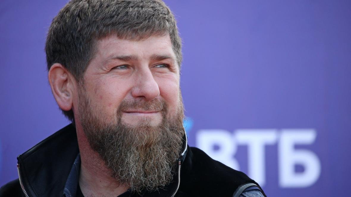 Donald Tromps On Twitter Allo Castaner A Dijon Suite A L Agression D Un Gamin Tchetchene Par Des Dealers Maghrebins Une Gigantesque Ratonnade A Ete Organisee En Represailles Par Les Tchetchenes La