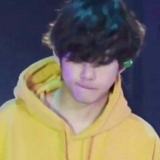 Taehyung soft but as you scroll down he gets sexier -- a thread