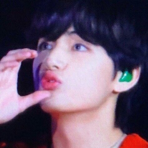 Taehyung soft but as you scroll down he gets sexier -- a thread