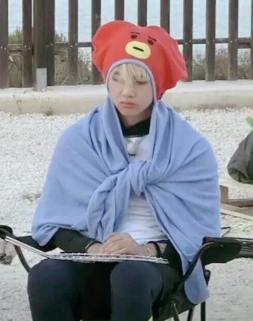 Taehyung soft but as you scroll down he gets sexier -- a thread