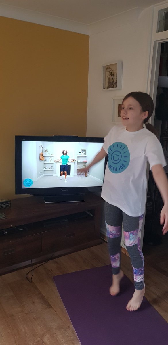 _Square_Roots's tweet photo. @AdelPrimary treated R to  #PEwithJoe tshirt. Gave her an extra boost this morning! @thebodycoach https://t.co/uGhHZTce1E