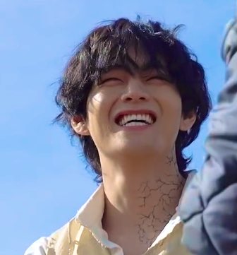 Taehyung soft but as you scroll down he gets sexier -- a thread