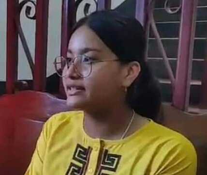 #Manipur: Reshmi Nandeibam D/o N Rishinanda Singh tops the High School Leaving Certificate Exam 2020. A student of Pitambara English School, Kwakeithel, she scored 579 marks with letters in Man (MM), E, M, Sc, SSc, Hm. She aspires to become a medical professional #ReshmiNandeibam